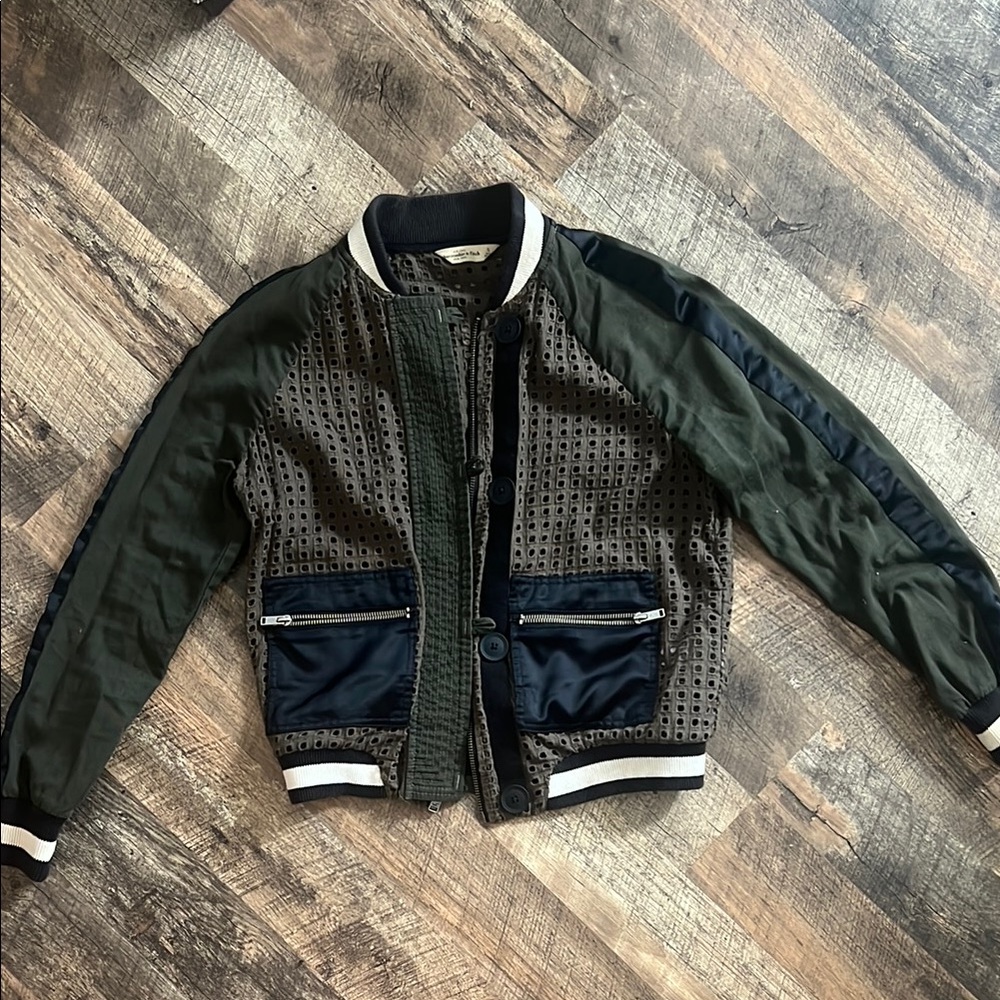 Abercrombie & Fitch lightweight & Lace bomber style Jacket SZ Small